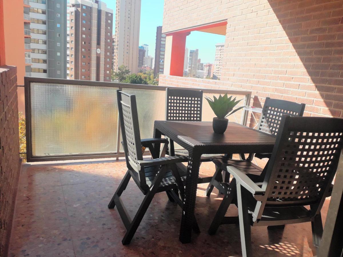 Moderno Apartamento Zona Playa De Levante Benidorm Dış mekan fotoğraf